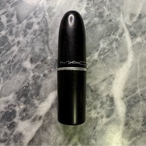 Mac Cosmetics Matte‎ Lipstick Chili